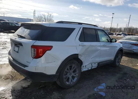 2022 Ford Explorer Xlt z USA, uszkodzony, nr VIN 1FMSK8DH8NGA55324